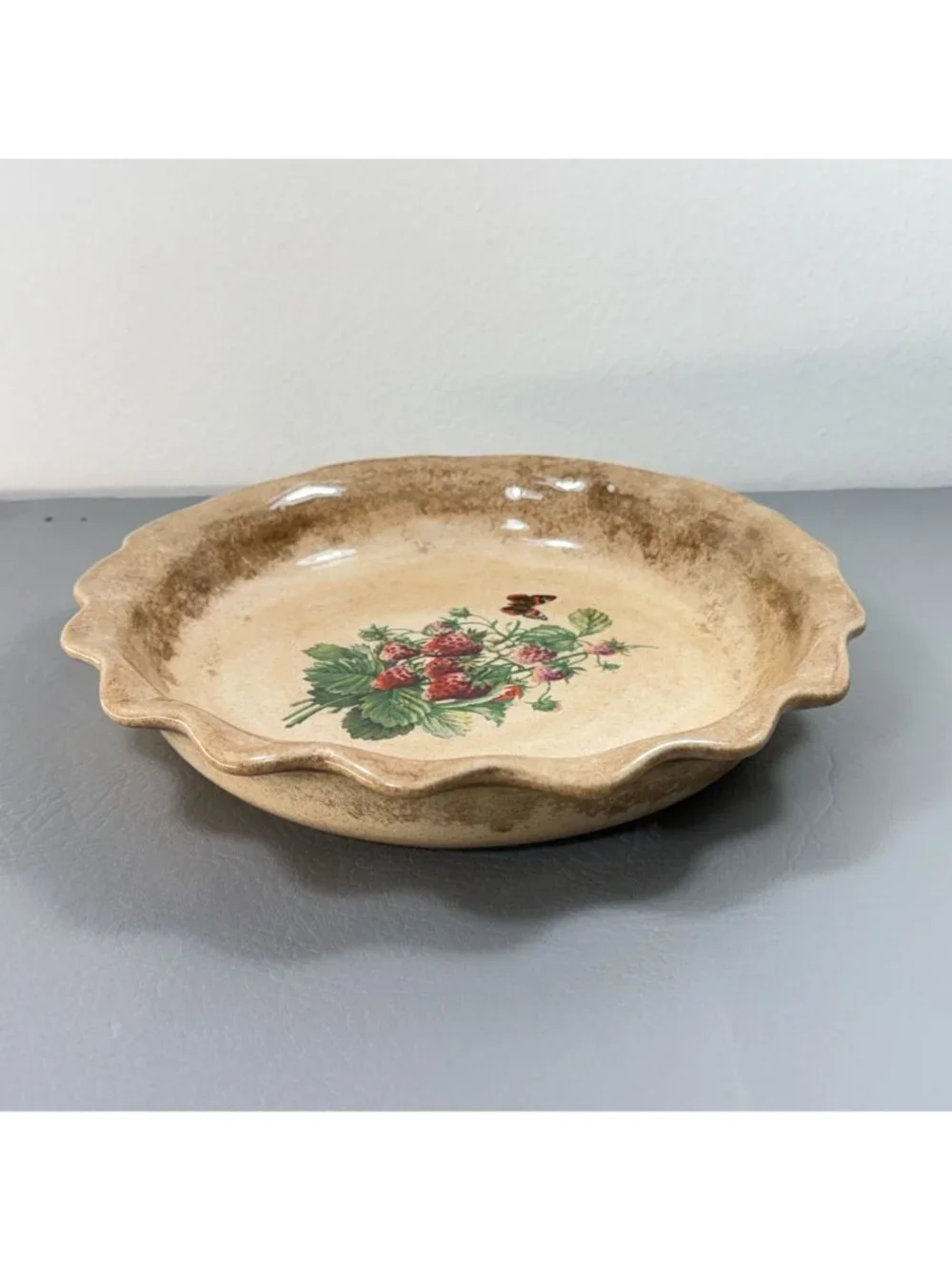 Vintage Bell Ceramics Strawberry Pie Plate Hand Painted Signed Bain 1980